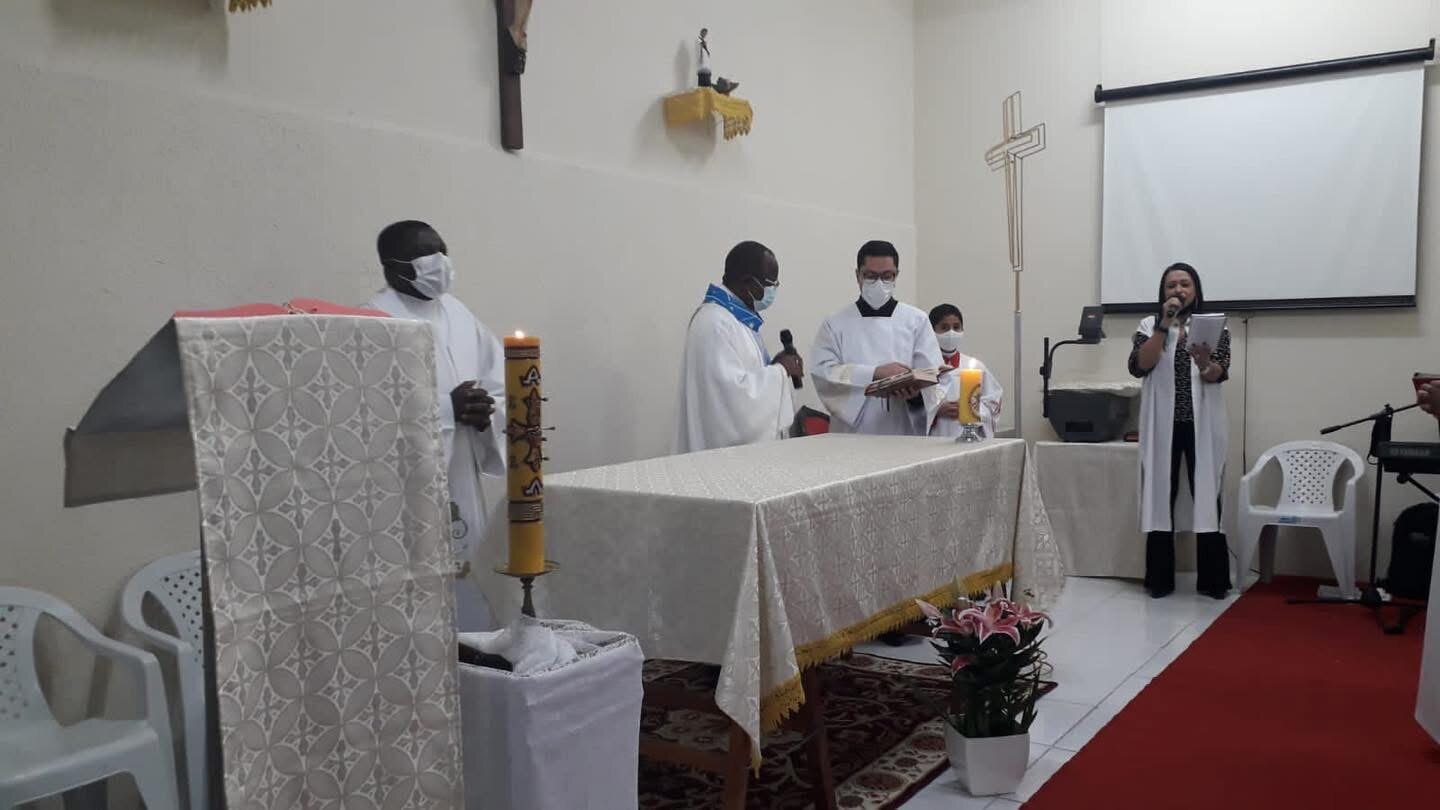 Missa de reabertura da Comunidade Nossa Senhora da Penha no espaço alugado