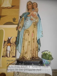 Imagem de Nossa Senhora da Penha entalhada por Marino Del Favero